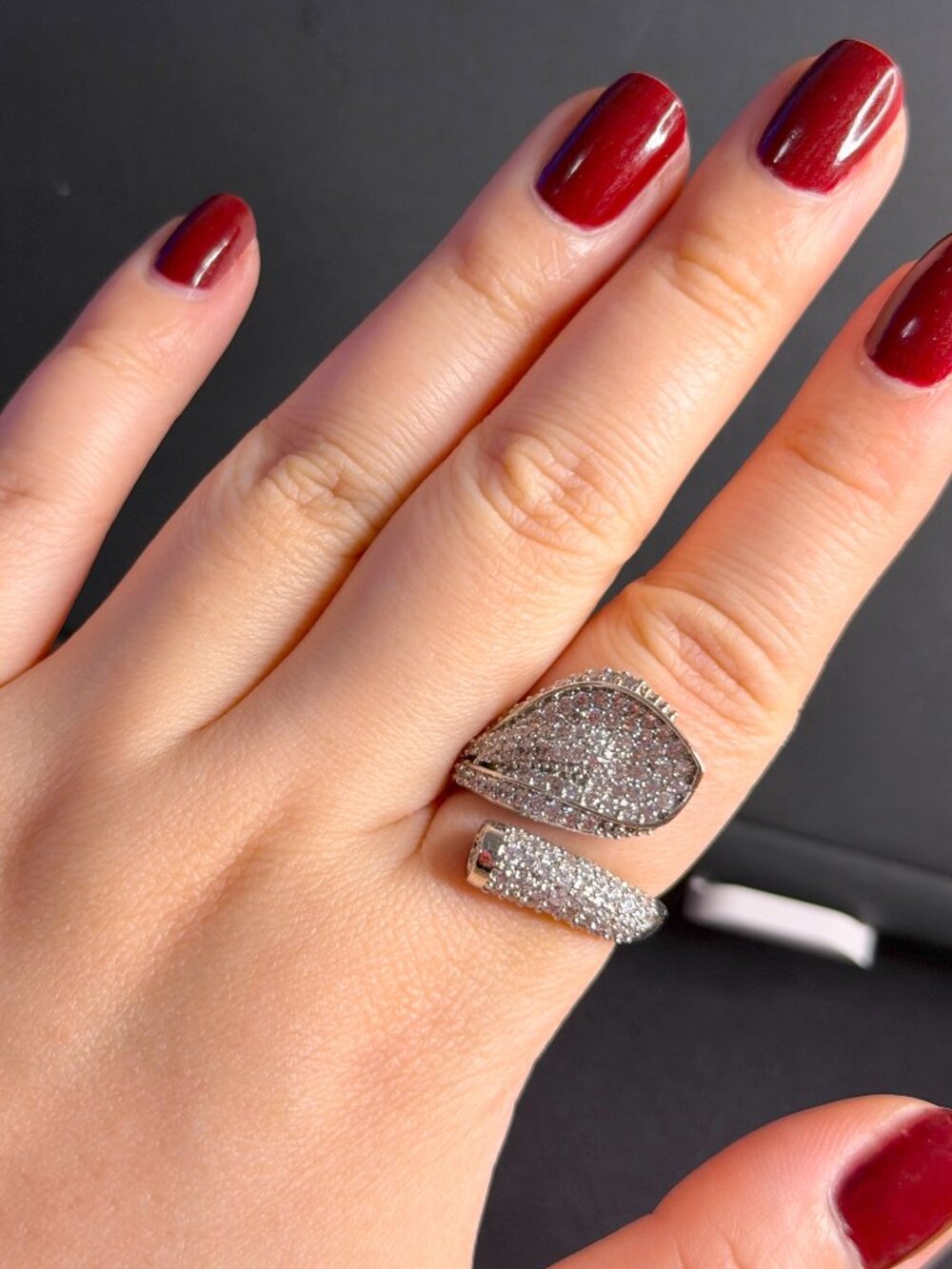 Silver Leaf Ring Pavé Teardrop Statement Ring | Sparkling Elegant Jewelry